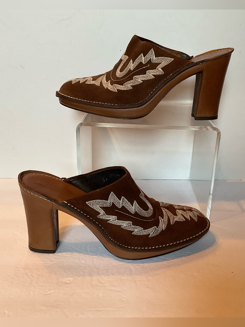 Donald J. Pliner 9.5M Bozza Western Cowgirl Boho Embroidered Mules Brown Italy